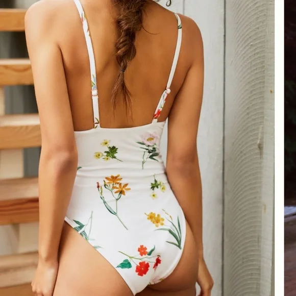 Anthropologie floral cut out one piece swimsuit - Picture 3 of 15